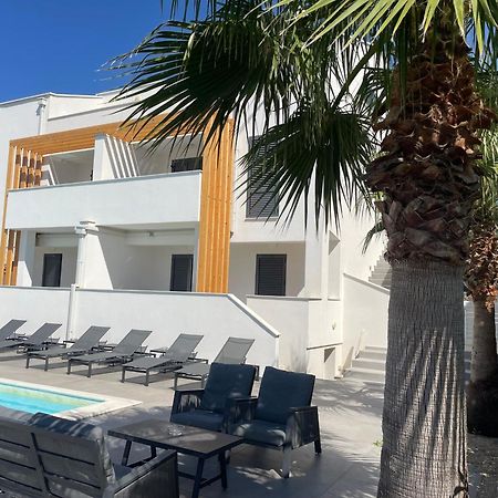 Villa Aquamarine Apartments Novalja Luaran gambar
