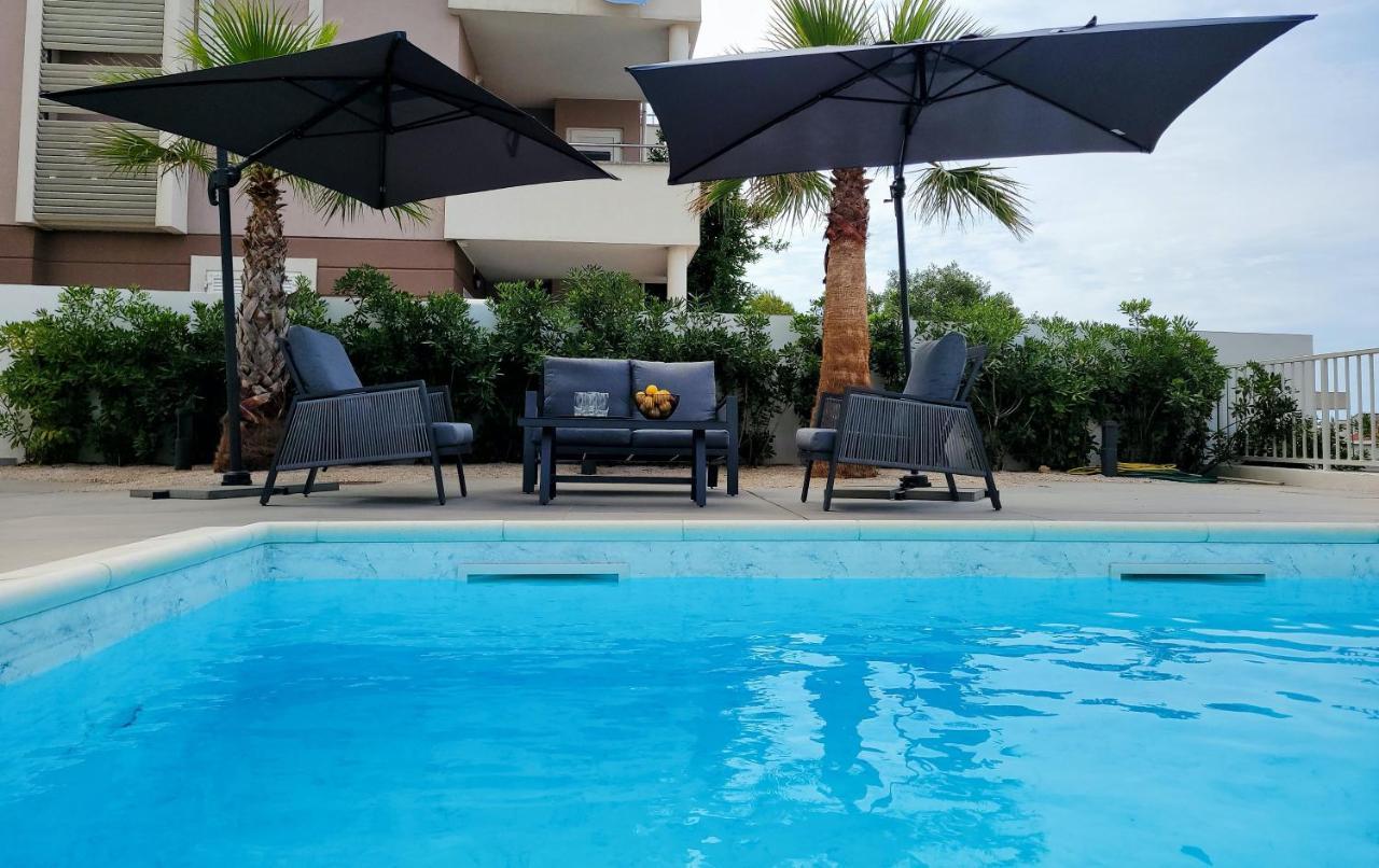 Villa Aquamarine Apartments Novalja Luaran gambar