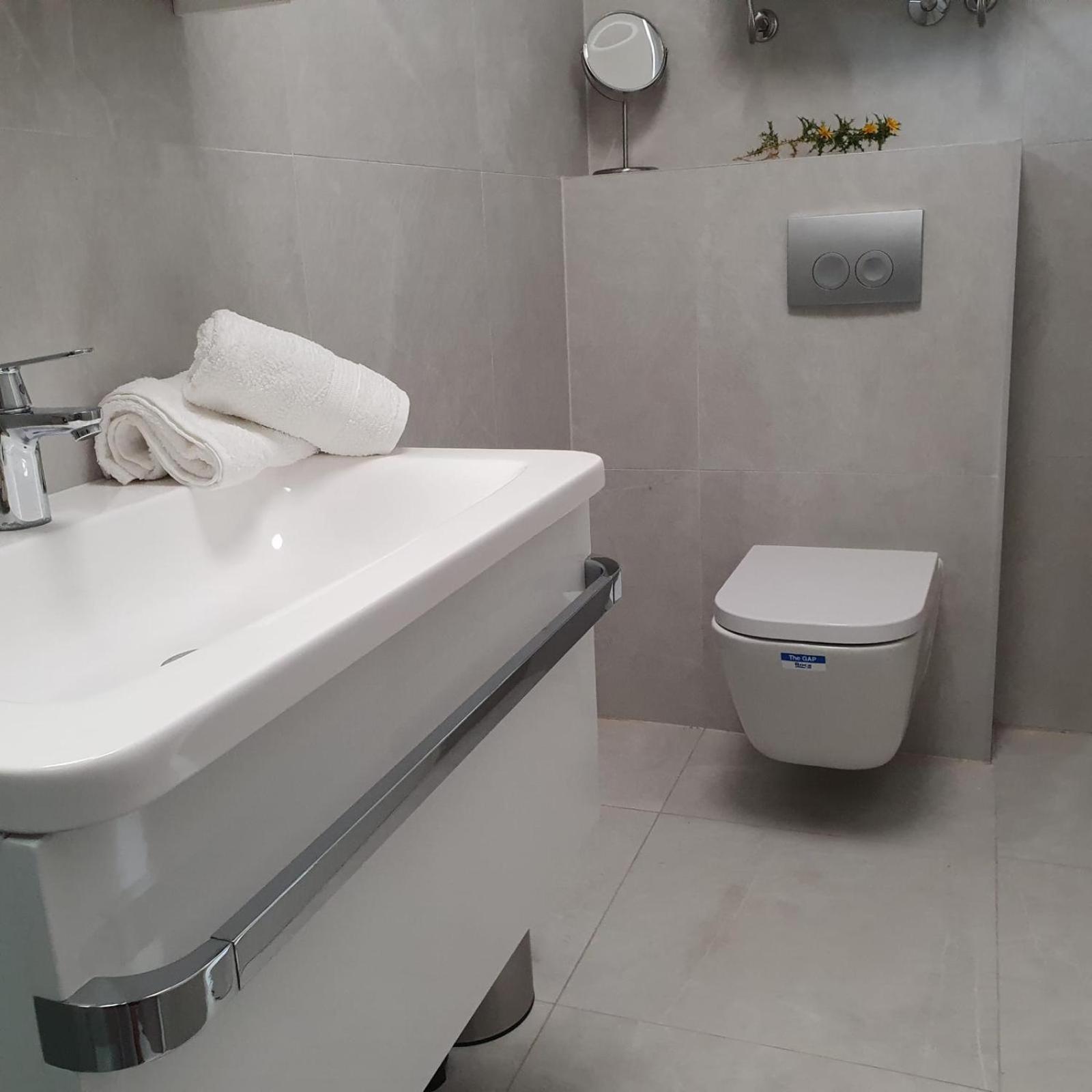 Villa Aquamarine Apartments Novalja Luaran gambar